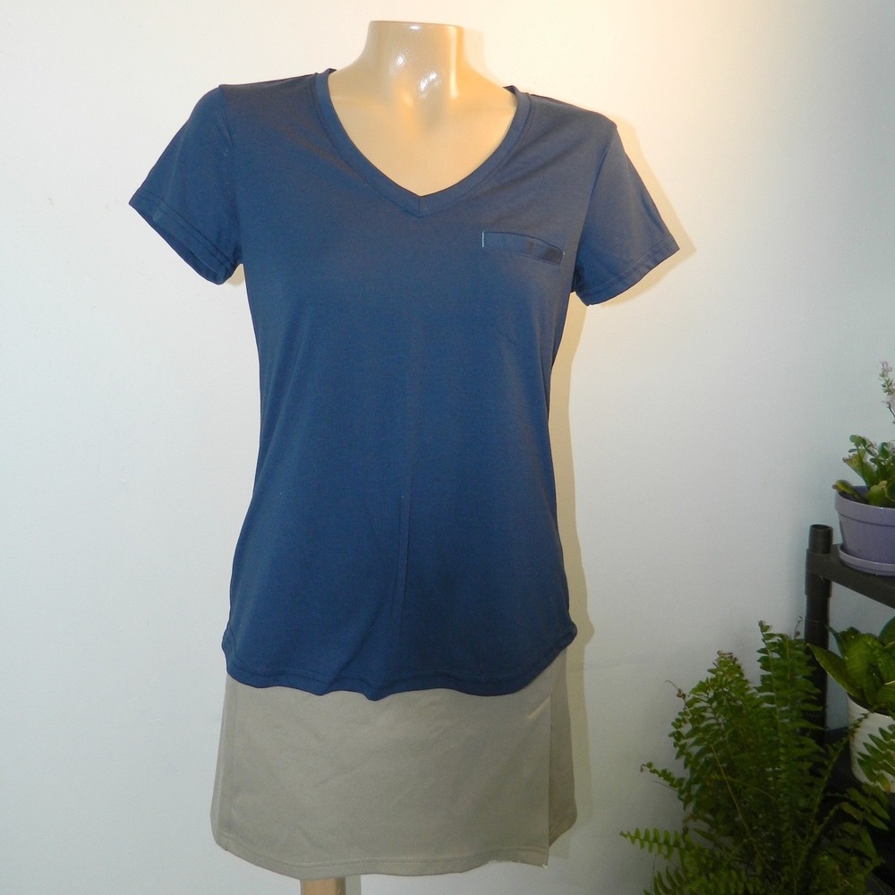 Stio V-Neck T-Shirt Womens XS Navy Blue Recycled Blend Pocket SS21MLT2 #1494
